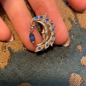Silver Crescent Moon Blue Sapphire Stone Belly Ring